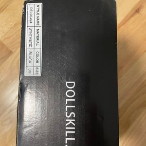 Woman’s size 8 Dollskill Mary Jane platform shoe. Brand new, never worn